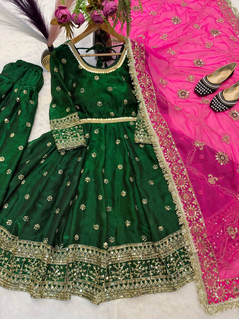 Editorial Rust & Pink Heavy Zari Set